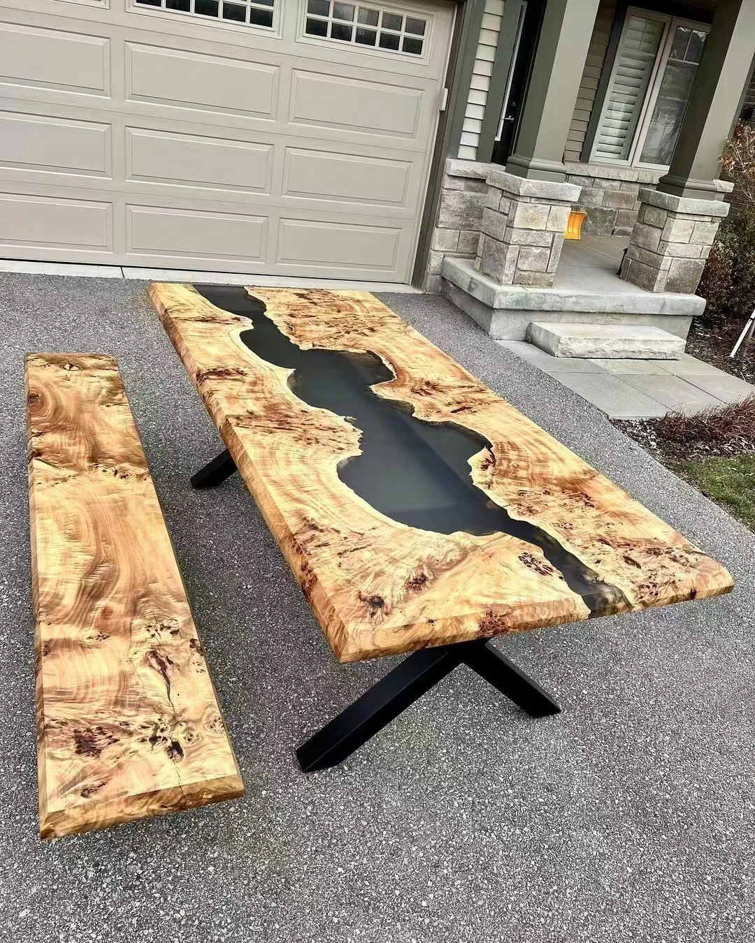 Custom Clear Black Epoxy Resin Dining Table